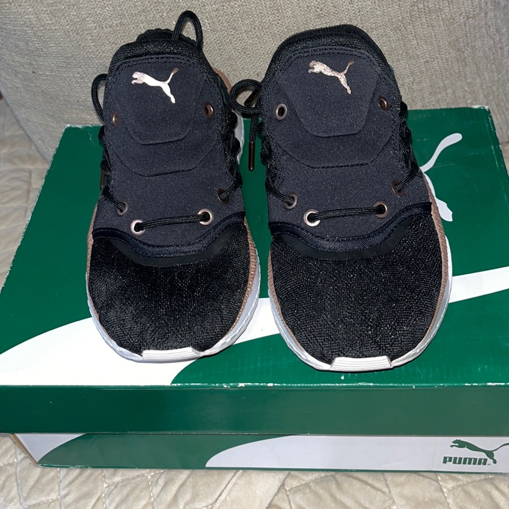 Puma- Shinsei Metallic Wn’s Sneakers